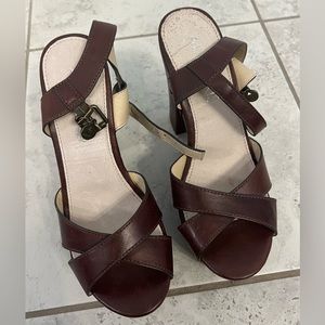 Women’s Aldo size 8 sandals